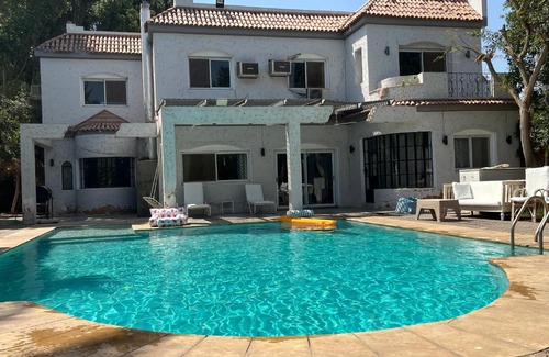 Giza Villa | Villa by the Pyramids