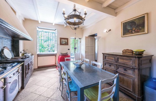 Villa di Cornia Villa | Villa 'Ca Dei Gruppi' with Mountain View, Private Terrace and Wi-Fi