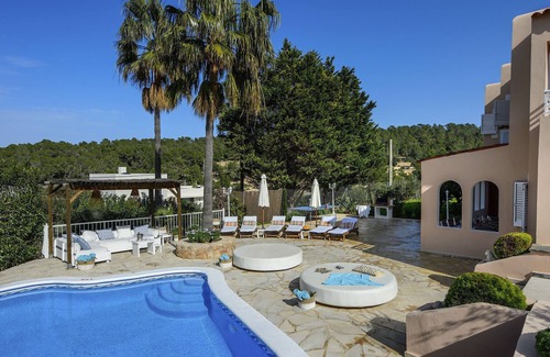 Portinatx Villa | VILLA CAS PUIG Two houses in 1 ! with 2 full kitchen, air conditioned in all the rooms!