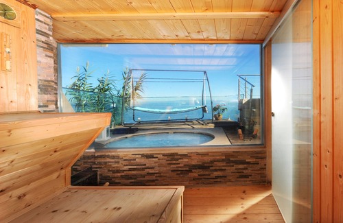 Crveni Vrh Apartment | Villa Cablex III/oasis of calm with heated pool jacuzzi and sauna