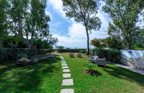 Cala Pira Villa | VILLA CALA PIRA SUL MARE CON WI-FI