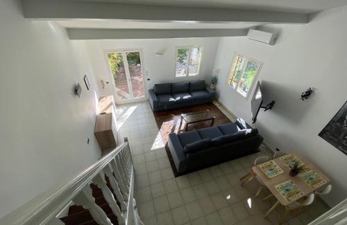 Les Puces de Saint-Ouen House | Villa calme, terrasse, climatisée, près d'Obalia, proche mer, parking inclus, classée 3 étoiles - FR-1-503-174