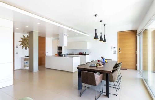 Noci Villa | Villa Campanella by Villa Plus