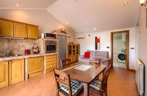 Nova Vas House | Villa Casa Darija with pool and grill in Novigrad