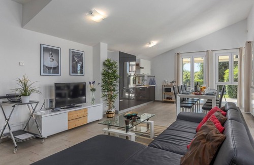 Bicici Villa | Villa Casa EnRo with private pool in Central Istria for rent