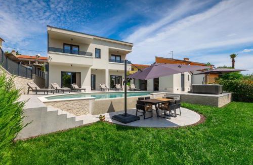 Muntic Villa | Villa Cascada
