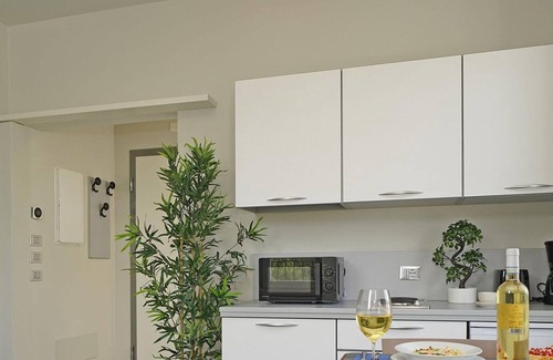 Rivoltella Apartment | Villa Caterina 8 - LOC