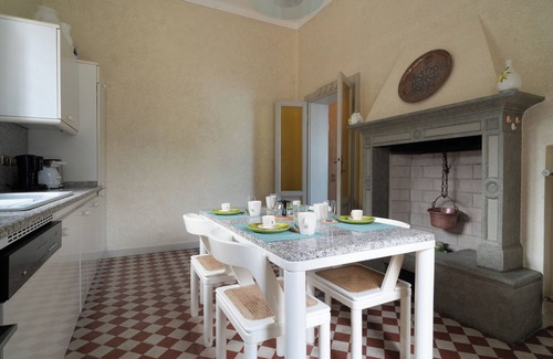 Sulzano Villa | Villa Cecilia - luxurious and elegant liberty lake-front villa