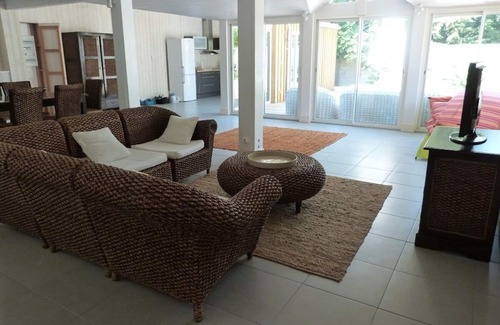 Cap-Ferret Villa | Villa 'Centre Cap Ferret Ref 40' with private pool, private terrace and Wi-Fi