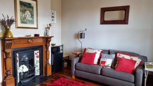 Hamilton East House | Villa Charm on Claudelands