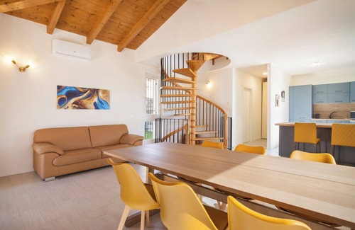 Cavaion Veronese Apartment | Villa Chiara-With pool APT 2, Villa Chiara - Con piscina APT 2