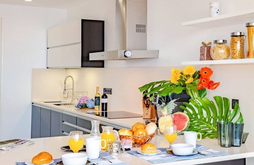 Canico House | Villa Chimera - Three Bedroom House, Sleeps 6