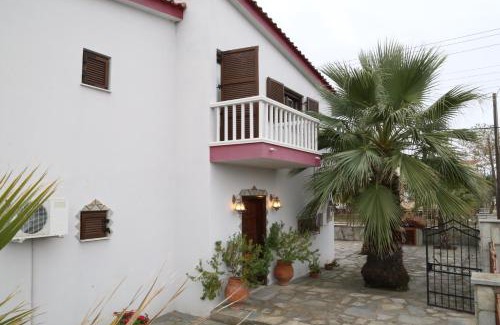 Keramoti Villa | Villa Christie