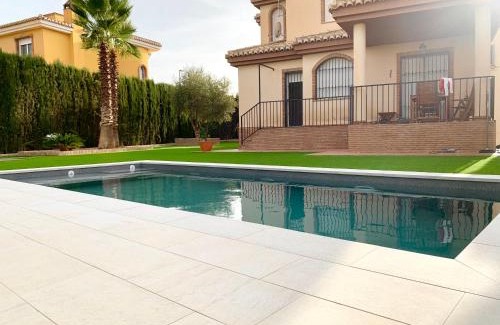 Otura House | VILLA CIUDAD GOLF PLAYA MONTAÑA