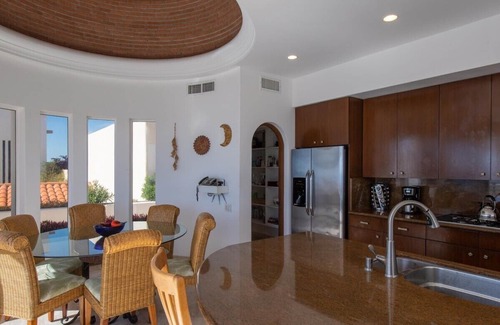 Pedregal Villa | Villa Clara Vista: Ocean & bay views—Free Breakfast + Concierge Credit