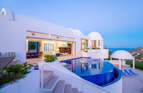 Pedregal Villa | Villa Clara Vista: Ocean & bay views—Free Breakfast + Concierge Credit