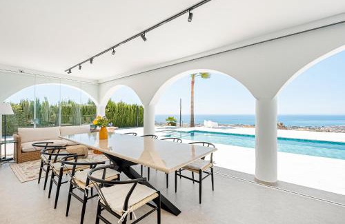 Rio Velez Villa | Villa Clery Algarrobo