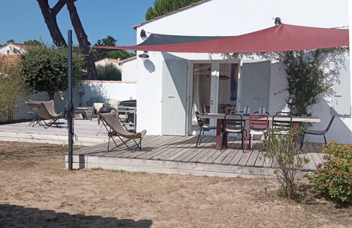 La Couarde-sur-Mer House | Villa close to the beach on the Ile de Ré. La Couarde