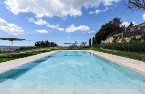 Greve in Chianti Villa | Villa Conca d'Oro by Mmega