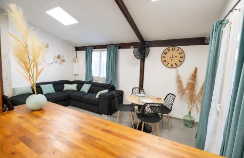 Saint-Pierre De La Reunion Villa | VILLA CORAIL AZUR F3 GRAND BOIS PROCHE DU CHU