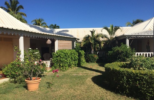 Caphomard Villa | Villa Créole with swimming pool in Saint Gilles les bains ideal for families