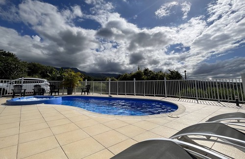 Saint-Benoit Villa | Villa Cratère, pour 25 personnes avec piscine