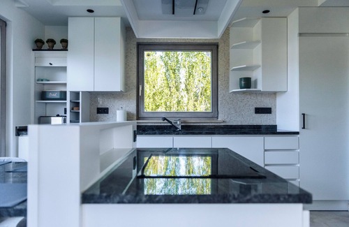 Ramskapelle Villa | Villa Croisette – 4BR villa in quiet area for groups & families