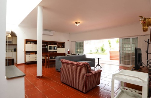 Charneca de Caparica e Sobreda Villa | Villa Cuca by Refúgio