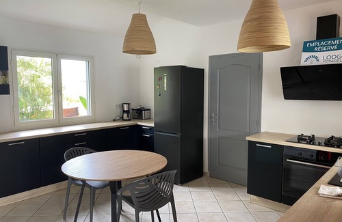 Le Centre House | Villa Détente Cosy Lodge Sous les Tropiques un Havre de Paix Élégant et Raffiné
