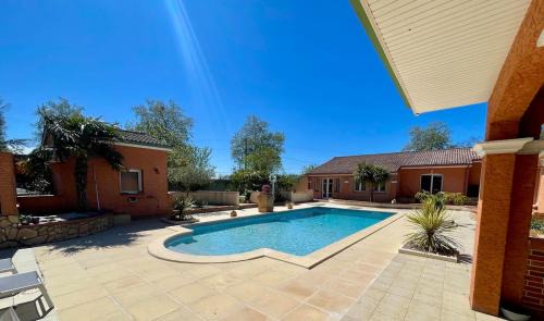 Calmont House | Villa détente piscine, spa et loisirs