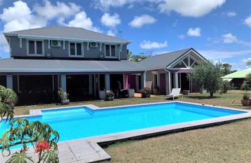 Anse des Rochers Villa | Villa d'architecte avec piscine