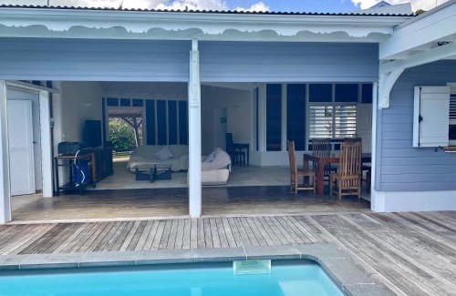 Le Gosier Villa | VILLA DAJA