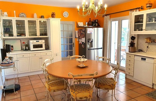 Greasque Villa | Villa Dauphine 12 Personne Entre Aix-en-provence et Cassis Idéale en Famille