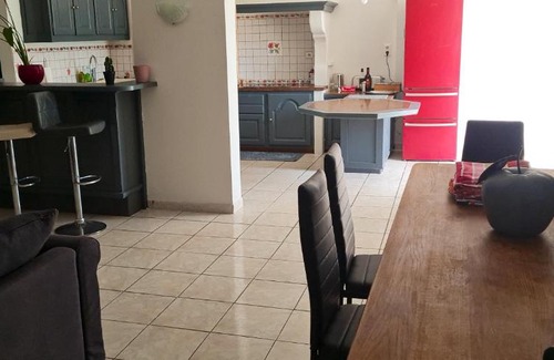 Menerbes Villa | Villa de 3 chambres avec piscine privee jardin et wifi a Menerbes