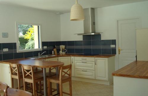 Plestin-les-Greves House | Villa de bord de mer avec piscine privée