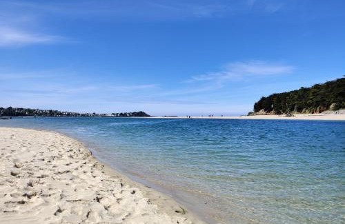 Plestin-les-Greves House | Villa de bord de mer avec piscine privée