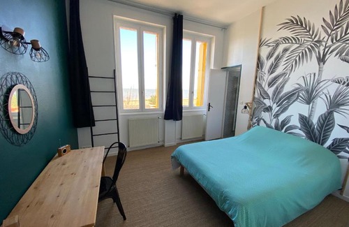 Port-des-Barques House | Villa de charme face à l'océan, sur une Ile avec accés direct plage