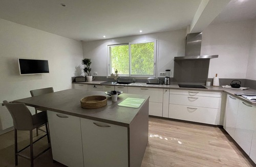 Saint-Savournin Villa | Villa DE Charme Dans UN Ecrin DE Verdure