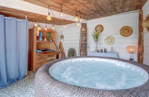 Figanieres Other | Villa De Charme, Piscine, Jacuzzi en Provence