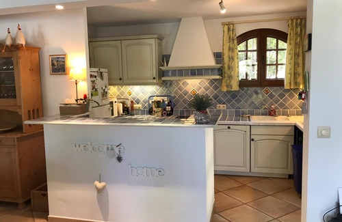 Lorgues Villa | Villa De Charme super equipped, private pool, 3 bedrooms, 970 m from the center