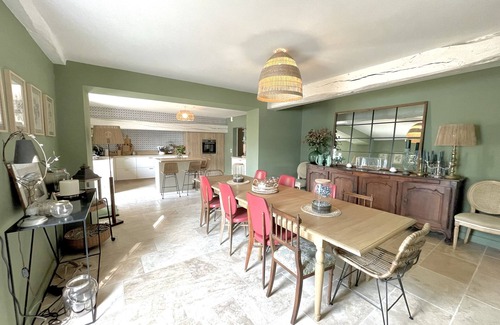 Urt Villa | Villa de Caractère Dans un Cadre Unique au Bord de Leau