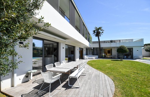 Royan Villa | Villa DE Luxe, Piscine, Plage A Pied, Boulodrome, Pontaillac