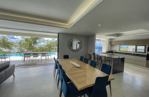 Anse des Rochers Villa | Villa de Prestige l'Écho des vagues