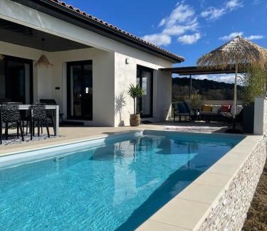 Lussan Villa | Villa de vacances avec piscine Lussan(proche Uzes)