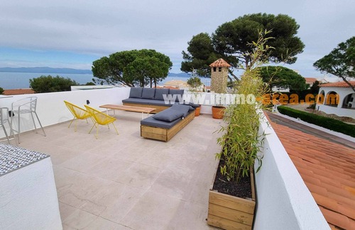 L'Escala House | VILLA DEL SOL WITH POOL AND BEAUTIFUL VIEWS