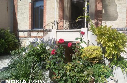 Sainte-Savine Apartment | Villa des dames