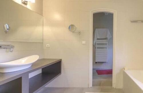 Eygalieres Villa | Villa des Muguets Sum