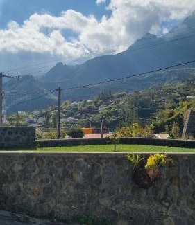 Cilaos House | Villa des pins by Kaz'Ida