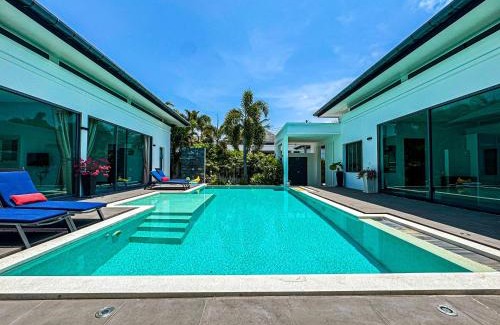 Ban Saiyuan Villa | VILLA DESTINY - Luxury Villa Near Nai Harn Beach
