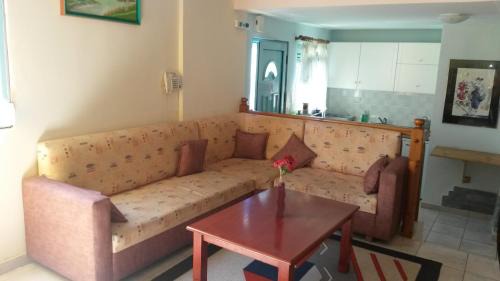 Nea Iraklitsa Apartment | villa dimitra
